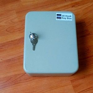Key box
